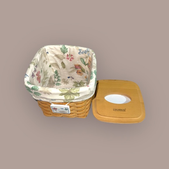 Vintage Longaberger Tissue Box Holder Basket - Picture 9 of 15